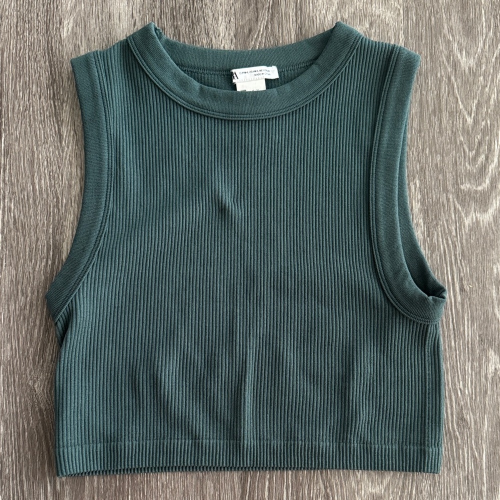 NWOT zara teal crop top